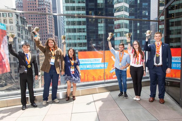 48426247946 7574a106bc Z 600x400