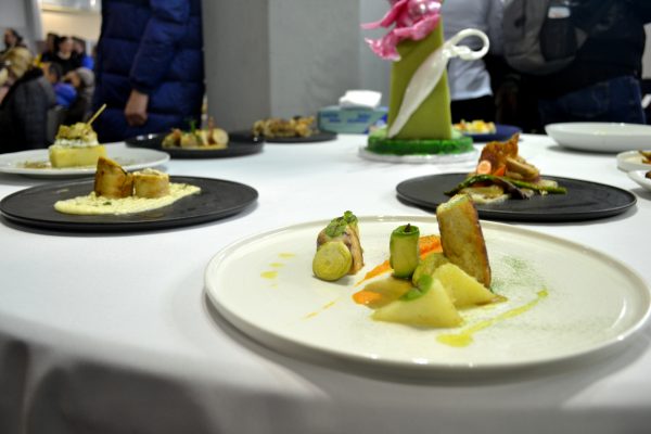 Πιάτο υψηλής γαστρονομίας από το 1ο Mediterranean Chef's Competition