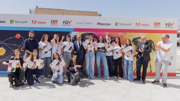 ACTA &Omicron;&iota; &Pi;&alpha;&nu;&epsilon;&lambda;&lambda;ή&nu;&iota;&omicron;&iota; &Pi;&rho;&omega;&tau;&alpha;&theta;&lambda;&eta;&tau;έ&sigmaf; Microsoft Office Specialist Adobe Certified Professional 2026 600x337